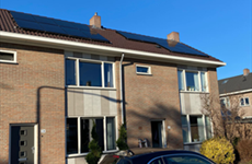 Afbeelding 1 van Eerste zonnepanelen geplaatst!